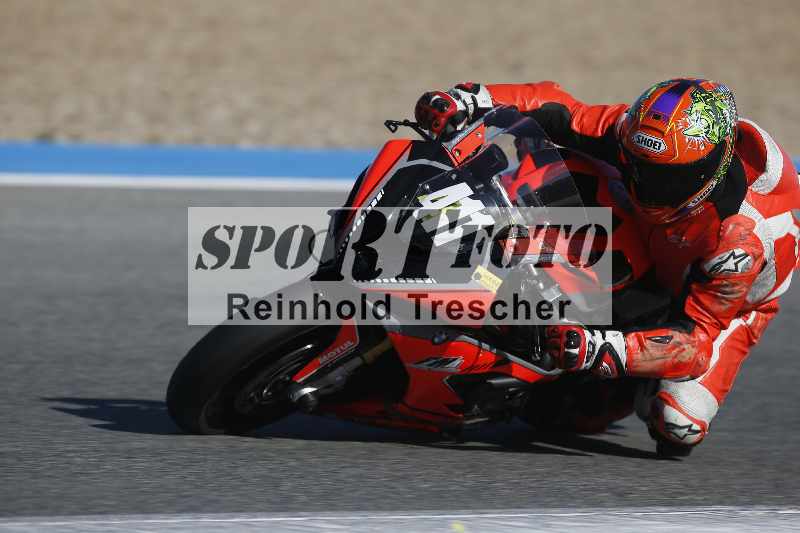 /Archiv-2024/02 29.01.-02.02.2024 Moto Center Thun Jerez/Gruppe schwarz-black/411